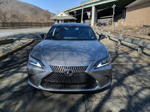 2021 Lexus ES 350 for sale at Deals on Wheels in Suffern NY