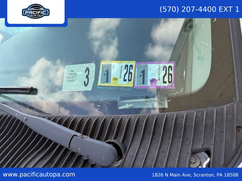 2012 Ford E-Series E-150