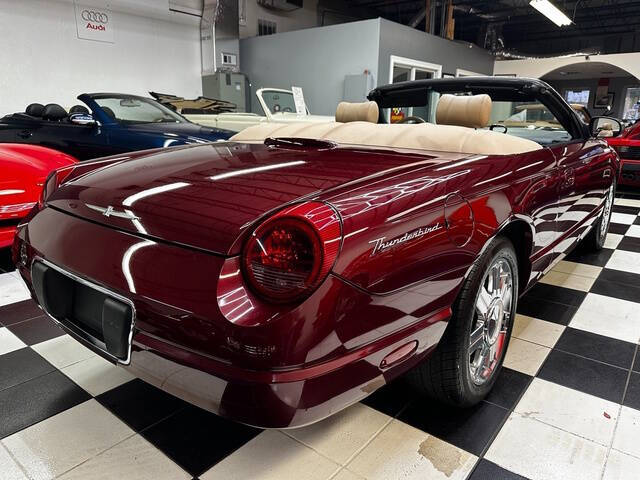 2004 Ford Thunderbird Deluxe