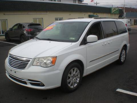 2014 Chrysler Town and Country for sale at 611 CAR CONNECTION in Hatboro PA