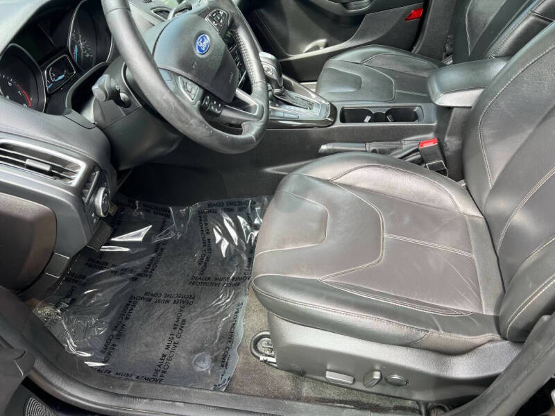 2018 Ford Focus Titanium