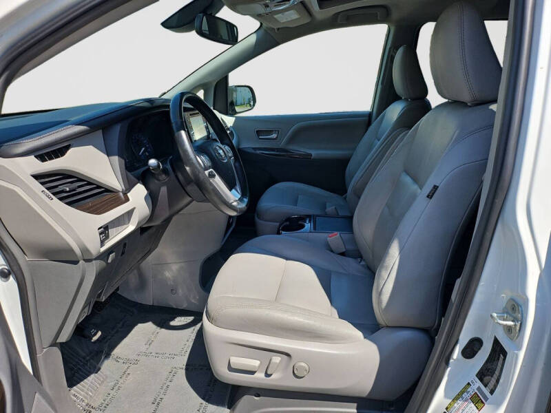 2018 Toyota Sienna