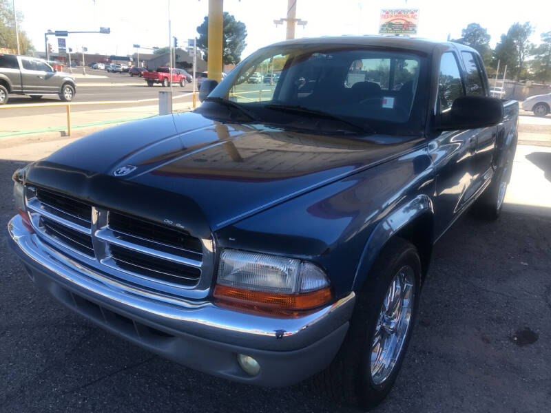 2002 Dodge Dakota for sale at Fiesta Motors Inc in Las Cruces NM