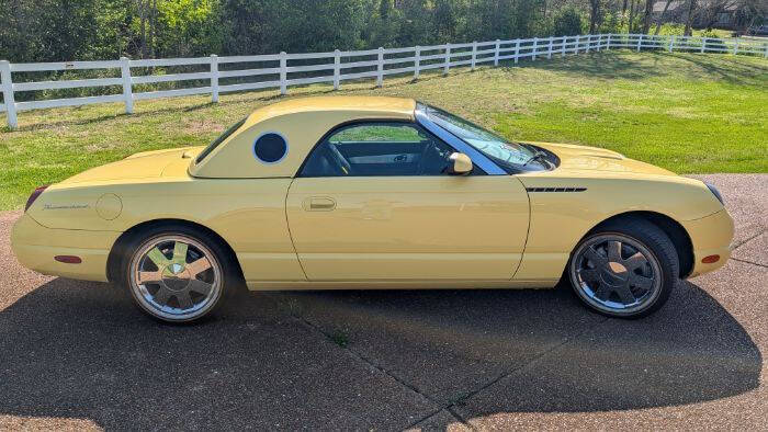 2002 Ford Thunderbird
