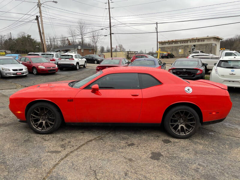 2016 Dodge Challenger R/T Plus