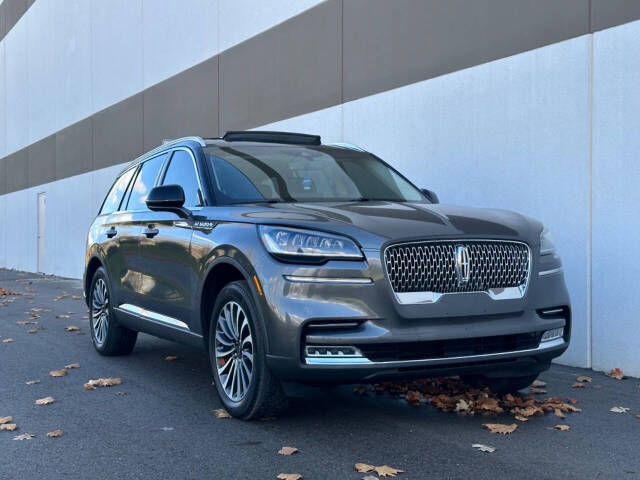 2020 Lincoln Aviator for sale at Phoenix Motor Co in Romulus, MI