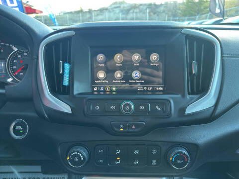 2024 GMC Terrain SLE