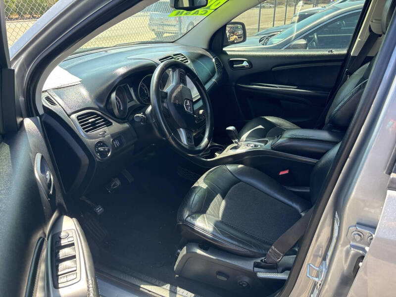 2017 Dodge Journey Crossroad