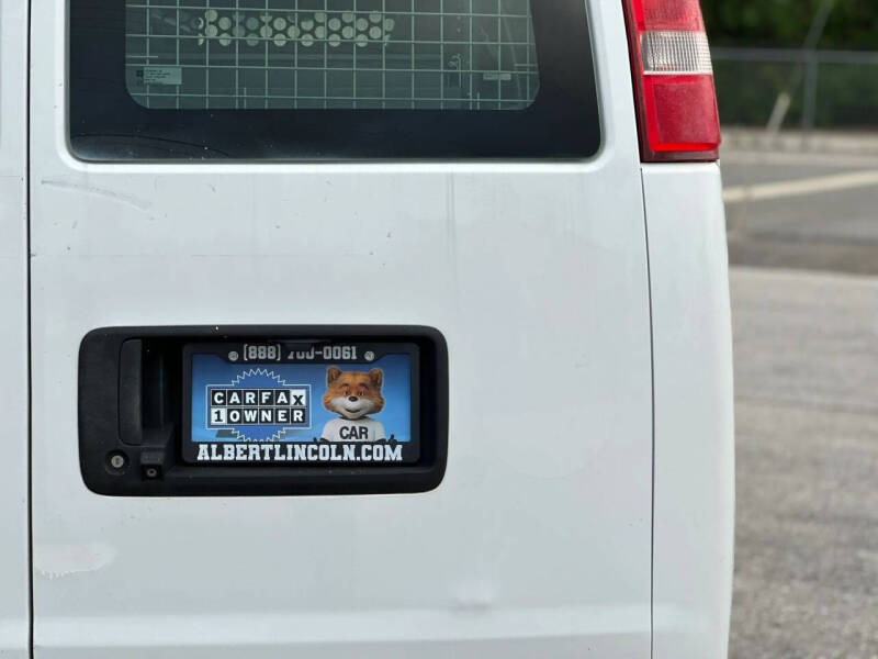 2017 Chevrolet Express 2500
