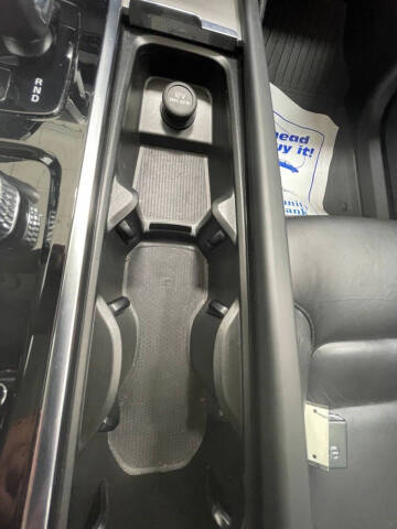 2023 Volvo XC90 B5 Core