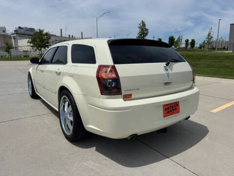 2005 Dodge Magnum RT