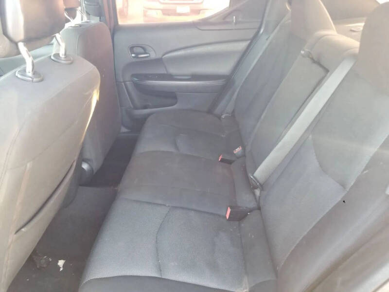 2013 Dodge Avenger SE