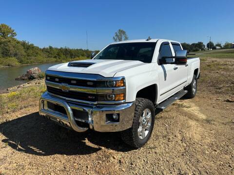 2017 Chevrolet Silverado 2500HD for sale at TINKER MOTOR COMPANY in Indianola OK
