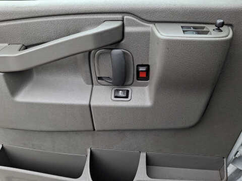 2024 Chevrolet Express 2500