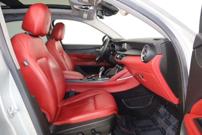 2019 Alfa Romeo Stelvio Base - Photo 11