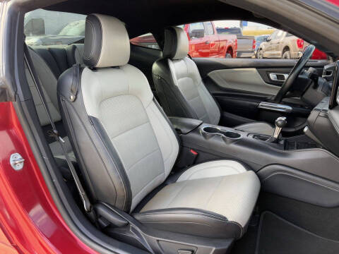2024 Ford Mustang EcoBoost Premium