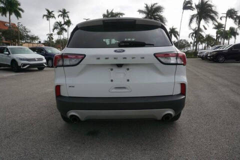 2022 Ford Escape SE