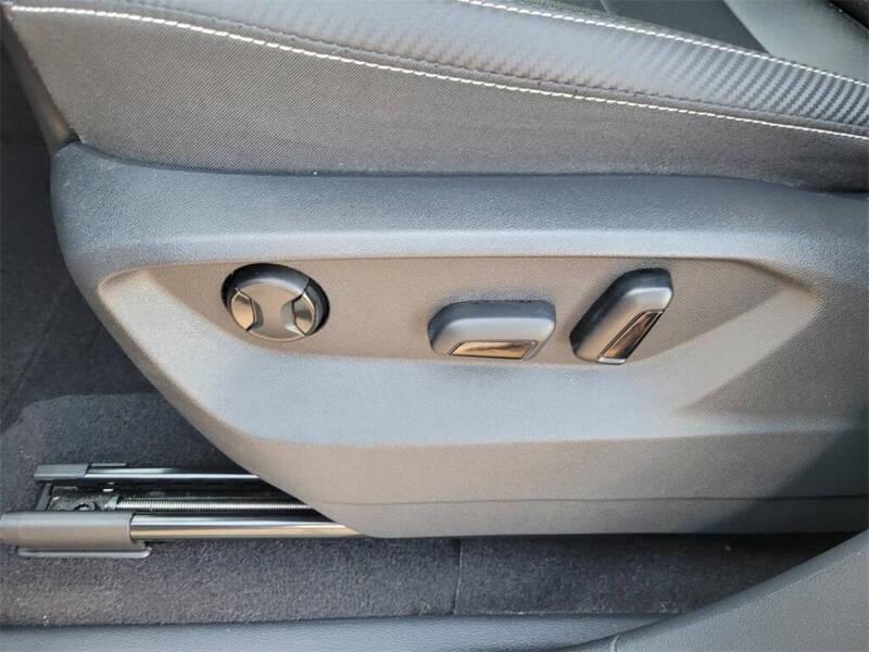 2023 Volkswagen Atlas Cross Sport SE