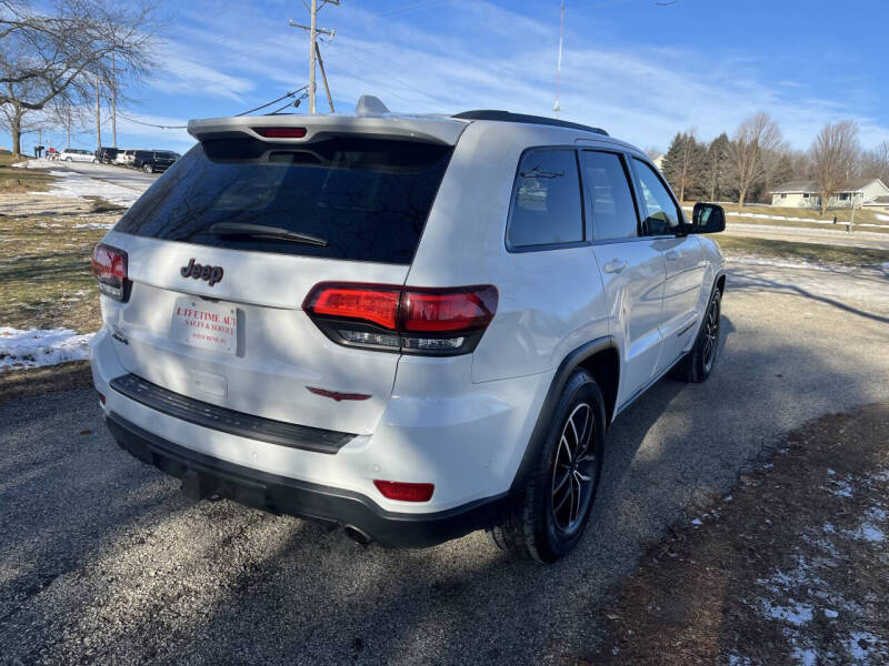 2020 Jeep Grand Cherokee Trailhawk