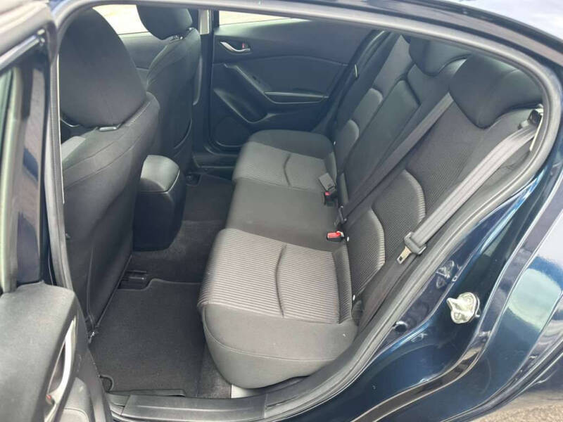 2016 Mazda MAZDA3