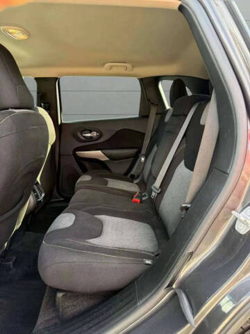 2018 Jeep Cherokee Latitude