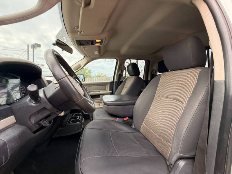 2011 RAM 1500 SLT