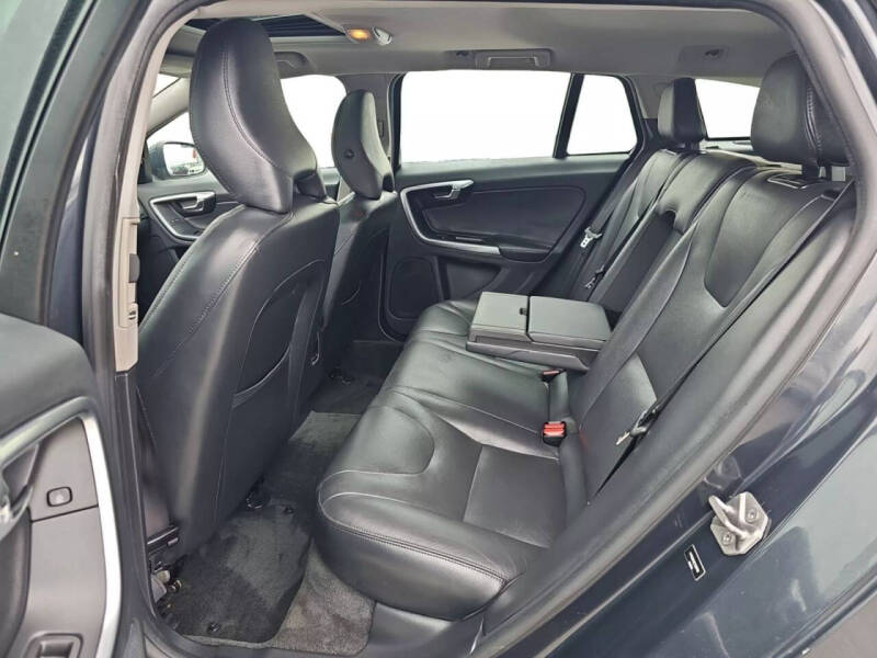 2015 Volvo V60 T5 Premier Plus