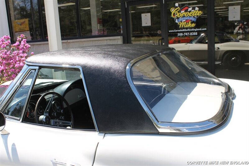 1967 Chevrolet Corvette 16
