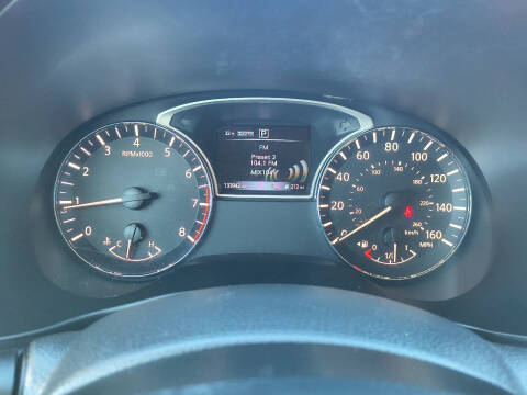 2017 Nissan Pathfinder SL