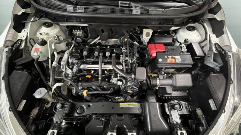 2019 Nissan Kicks S