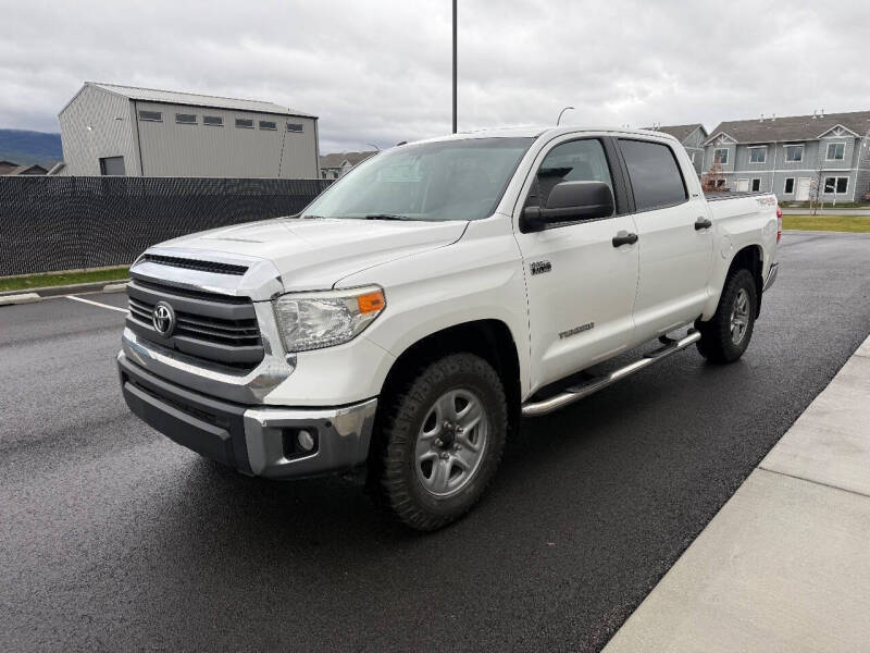 2015 Toyota Tundra SR5