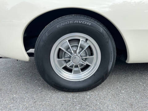 1963 Studebaker Avanti