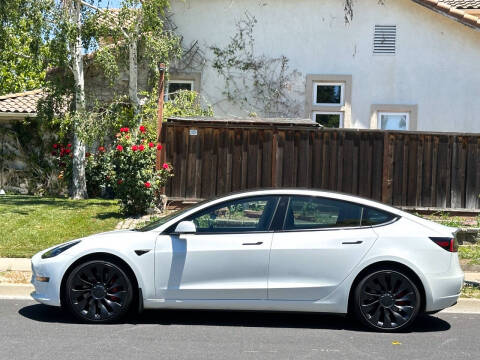 2023 Tesla Model 3 Performance