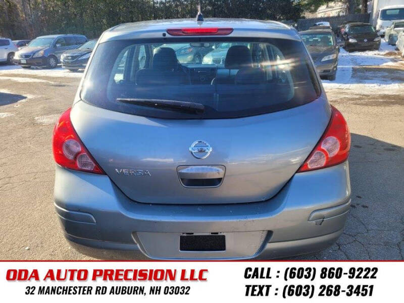 2009 Nissan Versa 1.8 S