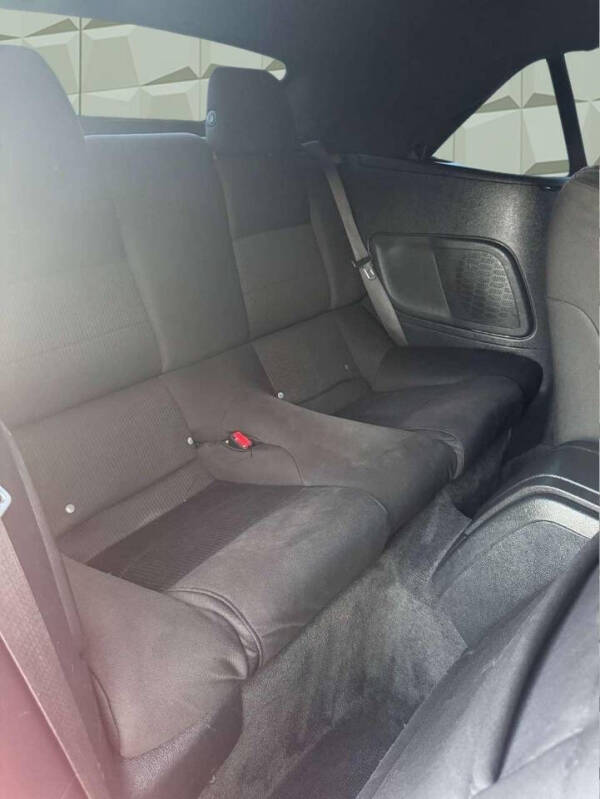 2012 Ford Mustang V6