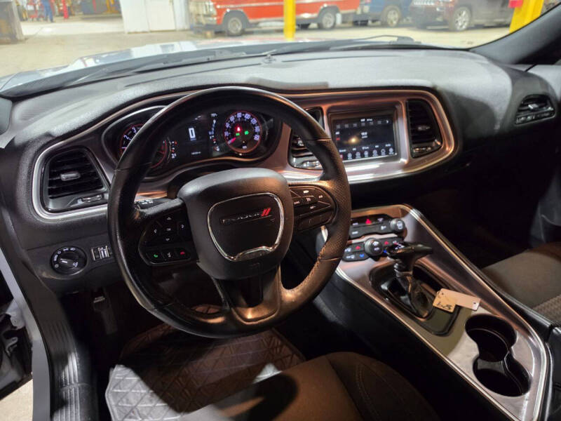 2021 Dodge Challenger SXT