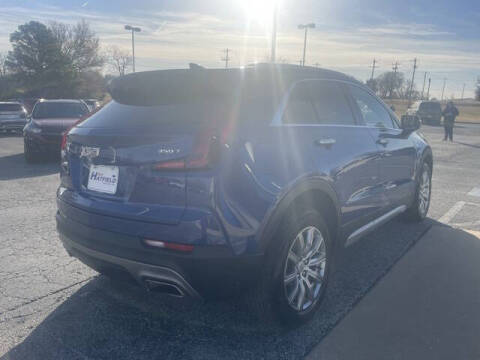 2023 Cadillac XT4 Premium Luxury