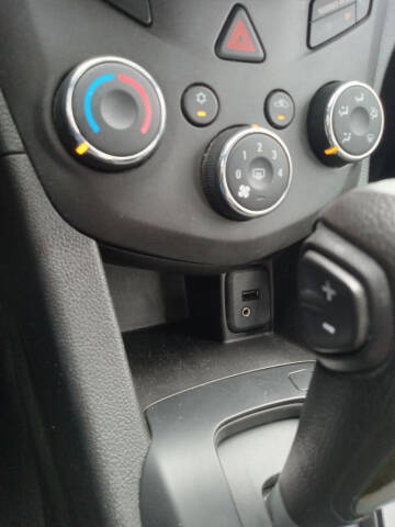 2017 Chevrolet Sonic LT Auto Fleet