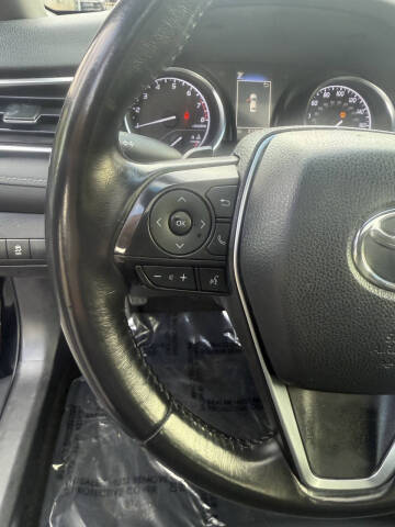 2018 Toyota Camry SE