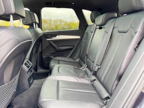 2018 Audi SQ5 3.0T quattro Premium Plus