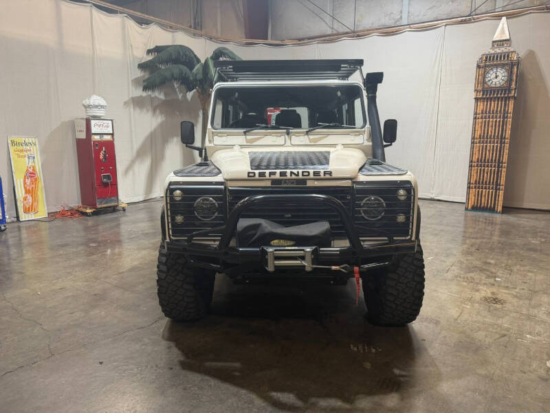 1990 Land Rover Defender