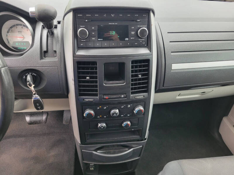 2008 Dodge WHEELCHAIR VAN