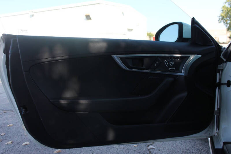 2018 Jaguar F-TYPE 296HP