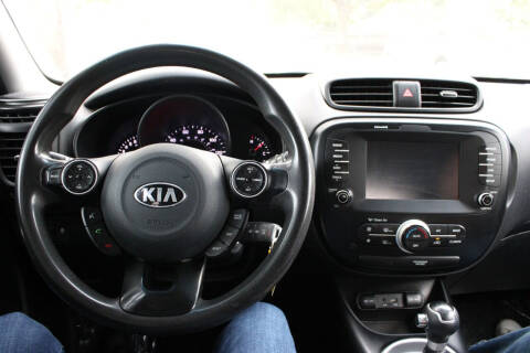 2019 Kia Soul +