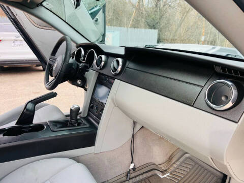 2008 Ford Mustang V6 Premium