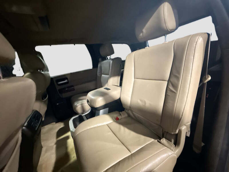2008 Toyota Sequoia Platinum