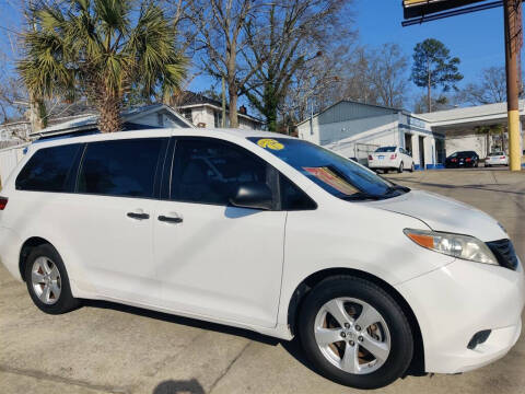 2017 Toyota Sienna L 7-Passenger