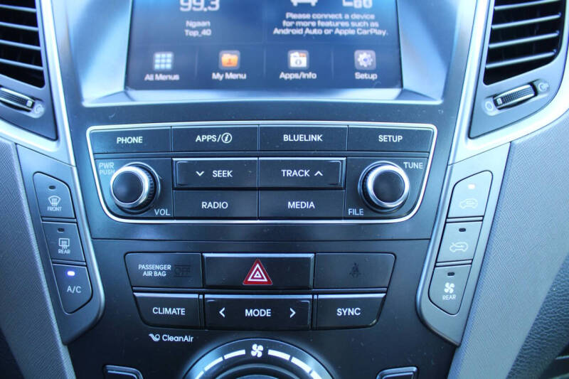 2019 Hyundai Santa Fe XL SE