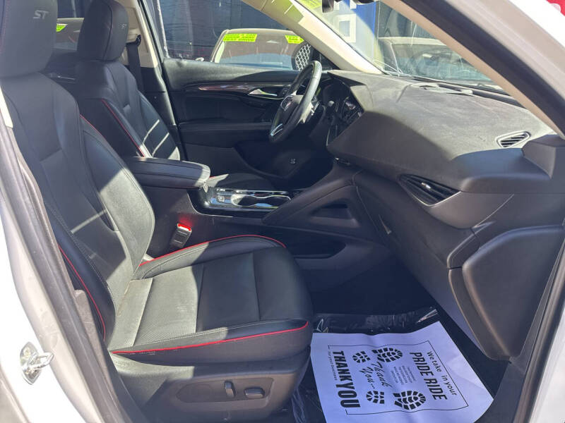 2022 Buick Envision Essence