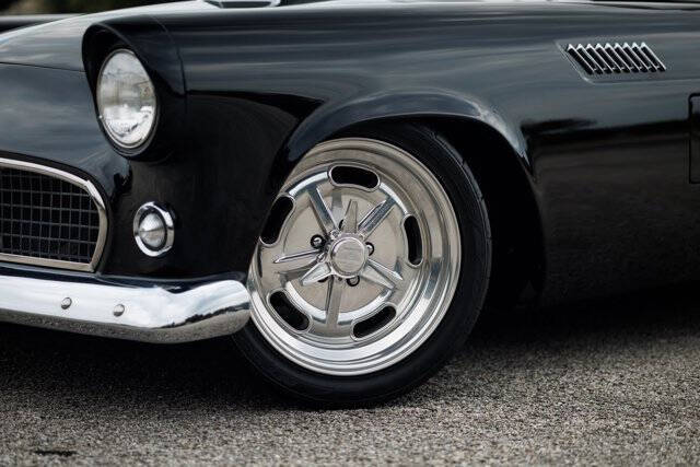 1956 Ford Thunderbird